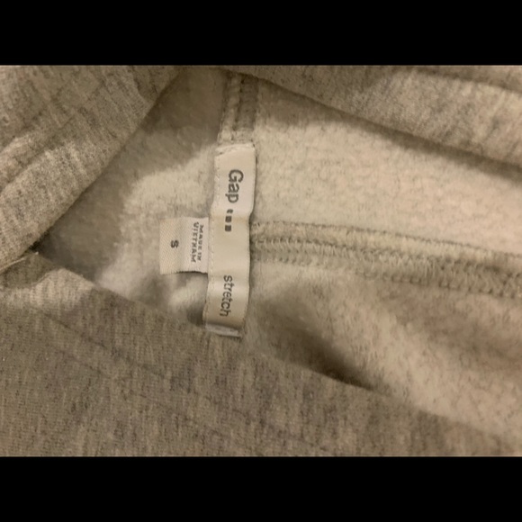 Gap hoodie size small - Picture 2 of 2